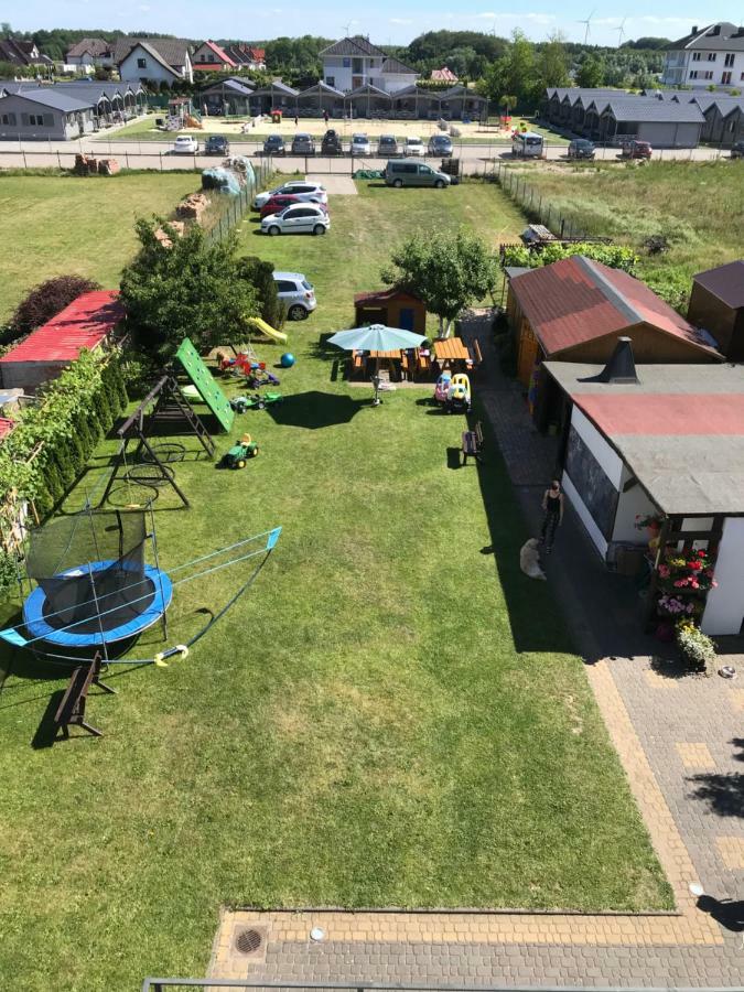 Апартаменти Trzynastka Устроне-Морське Екстер'єр фото